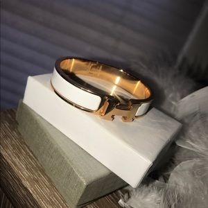 White and Gold Hermès Bracelet